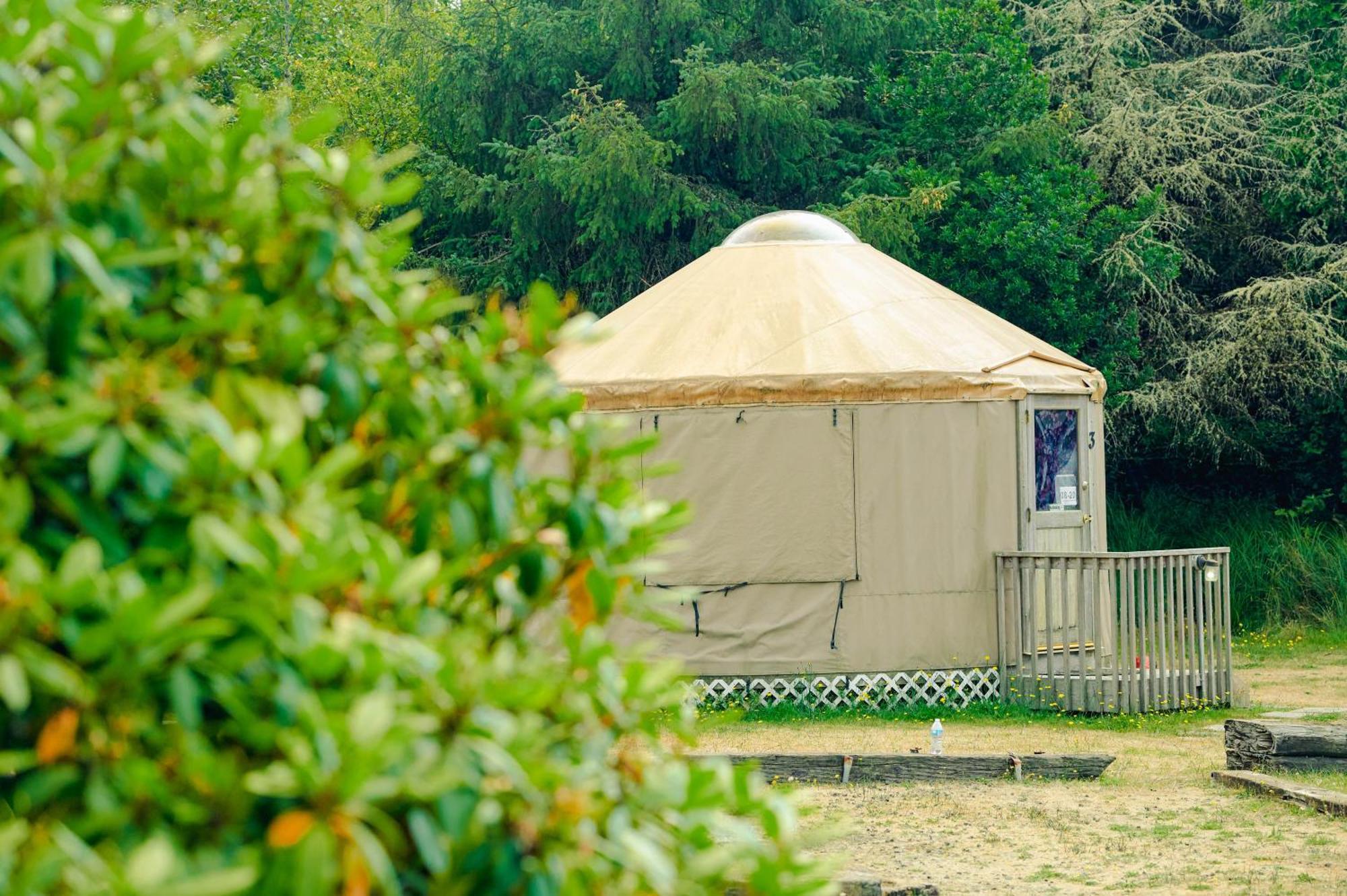Long Beach Camping Resort Yurt 8 Oceanview Pokój zdjęcie